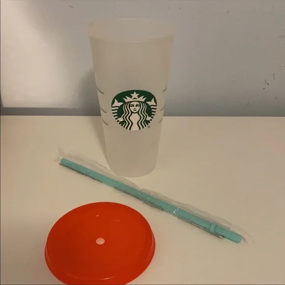 Set of Two Starbucks Color Changing Cups - Picture 5 of 7